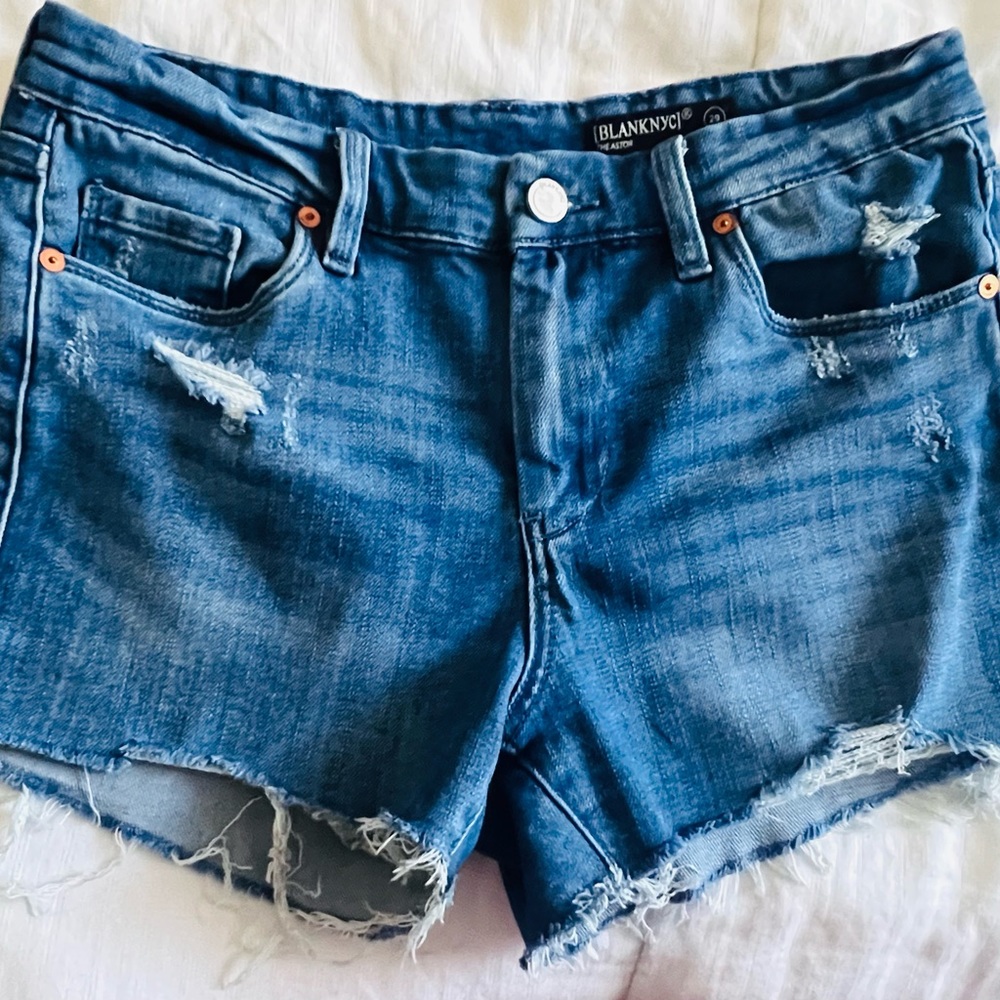 Blank NYC Astor denim shorts size 29